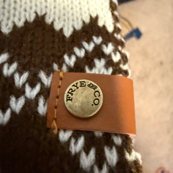 NWT Frye And Co Fair Isle Winter Scarf Cream Brown - Picture 5 of 11